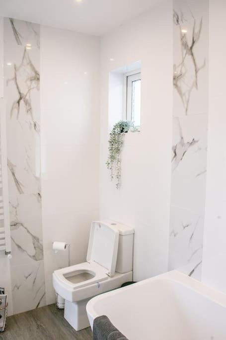 Apartmán Stylish Retreat In Leigh-On-Sea Southend-on-Sea Exteriér fotografie