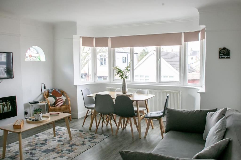 Apartmán Stylish Retreat In Leigh-On-Sea Southend-on-Sea Exteriér fotografie