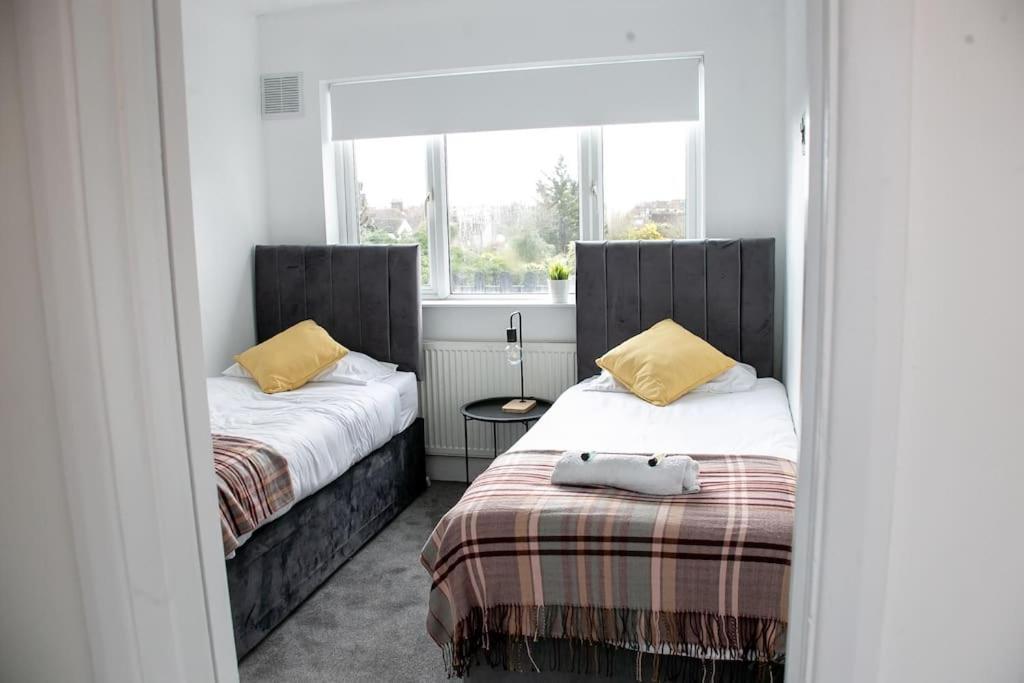 Apartmán Stylish Retreat In Leigh-On-Sea Southend-on-Sea Exteriér fotografie